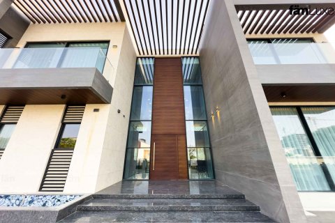 Villa en Dubai Hills Estate, Dubai, 6 dormitorios, 1077.8 m², № 53193 - foto 1