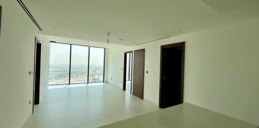 Квартира в Дубае, 3 спальни, 145.7м², № 53191