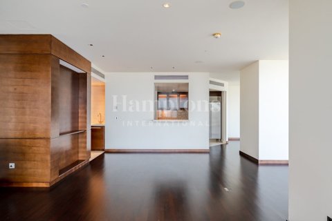 Снять в аренду квартиру в Бурдж-Халифе, Дубай: 2 спальни, 190.72985900м², № 63843 - фото 12