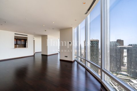 Снять в аренду квартиру в Бурдж-Халифе, Дубай: 2 спальни, 190.72985900м², № 63843 - фото 7