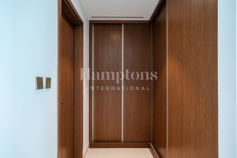 Apartment in Dubai Harbour, Dubai 2 bedrooms, 111.01908500 sq.m. № 63845 - photo 14