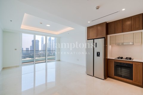 Apartment in Dubai Harbour, Dubai 2 bedrooms, 111.01908500 sq.m. № 63845 - photo 4