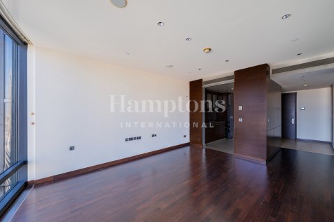 Снять в аренду квартиру в Бурдж-Халифе, Дубай: 1 спальня, 76.73787800м², № 63844 - фото 12