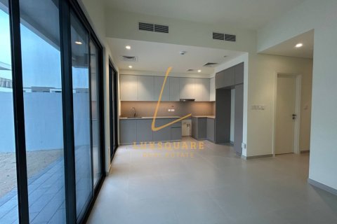 Adosado en Dubai South (Dubai World Central), Dubai, 3 dormitorios, 176 m², № 83392 - foto 4