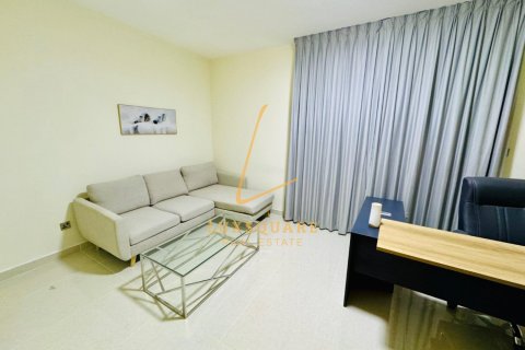 Villa en Jumeirah Village Circle, Dubai, 4 dormitorios, 467 m², № 83393 - foto 5