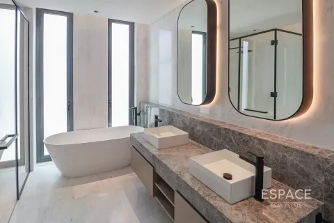 Villa en Tilal Al Ghaf, Dubai, 5 dormitorios, 527 m², № 62272 - foto 16