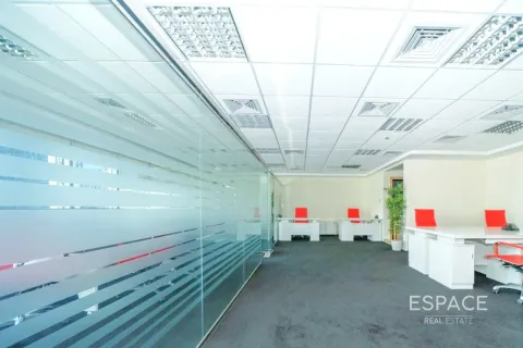 Bureau à Jumeirah Lake Towers, Dubai, 102 m², № 62203 - photo 8