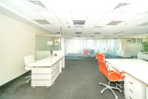 Bureau à Jumeirah Lake Towers, Dubai, 102 m², № 62203 - photo 6