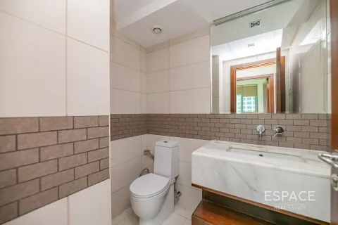 Apartment in Dubai Marina, Dubai 1 bedroom, 98 sq.m. № 62200 - photo 9