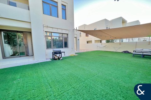 Villa en Mira Oasis, Reem, Dubai, 3 dormitorios, 236 m², № 79171 - foto 2