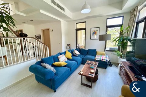 Adosado en Mira Oasis, Reem, Dubai, 3 dormitorios, 338 m², № 79170 - foto 4