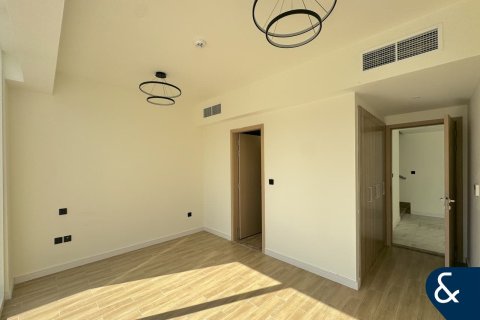 Adosado en Dubai Land, Dubai, 3 dormitorios, 142 m², № 79095 - foto 7