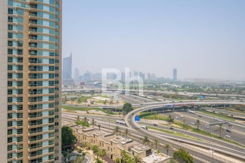 Снять в аренду квартиру в Дубай Марине, Дубай: 2 спальни, 140м², № 23470 - фото 2