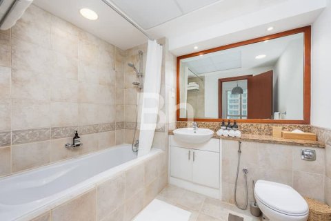 Снять в аренду квартиру в Дубай Марине, Дубай: 2 спальни, 140м², № 23470 - фото 7