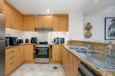 Снять в аренду квартиру в Дубай Марине, Дубай: 2 спальни, 140м², № 23470 - фото 10