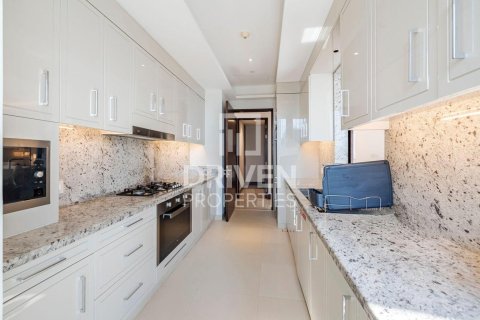 Apartment in The Address Sky View Towers, Downtown Dubai (Downtown Burj Dubai), Dubai 3 bedrooms, 187.76 sq.m. № 128266 - photo 12