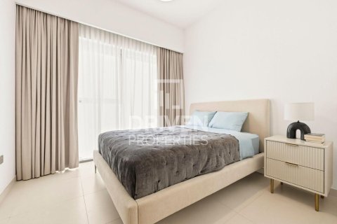 Apartamento en Burj Royale, Downtown Dubai (Downtown Burj Dubai), Dubai, 3 dormitorios, 127.09 m², № 128254 - foto 7