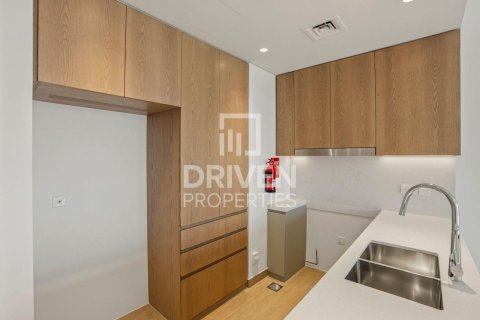 Снять в аренду квартиру в La Mer, Джумейра, Дубай: 2 спальни, 118.36м², № 128268 - фото 11