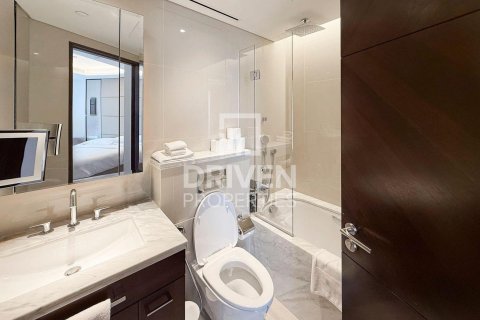 Apartment in The Address Sky View Towers, Downtown Dubai (Downtown Burj Dubai), Dubai 3 bedrooms, 187.76 sq.m. № 128264 - photo 16