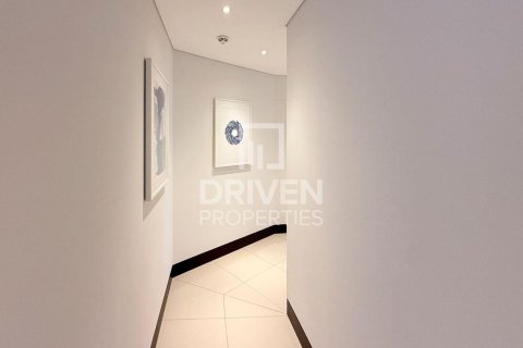 Apartment in The Address Sky View Towers, Downtown Dubai (Downtown Burj Dubai), Dubai 3 bedrooms, 187.76 sq.m. № 128264 - photo 11