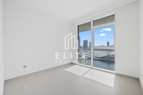 Apartment in EMAAR Beachfront, Dubai Harbour, Dubai 3 bedrooms, 171 sq.m. № 59384 - photo 19
