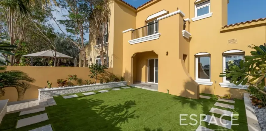 Вилла в Palmera 4, Арабиан Ранчес, Дубай, 2 спальни, 175м², № 61993