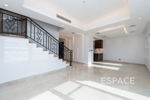 Снять в аренду виллу в Palmera 4, Арабиан Ранчес, Дубай: 2 спальни, 175м², № 61993 - фото 10