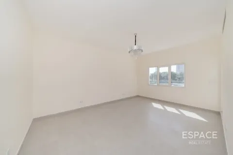 Villa en Meadows, Dubai, 5 dormitorios, 371 m², № 62008 - foto 15