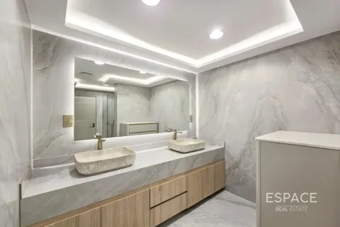 Снять в аренду квартиру в Пальме Джумейре, Дубай: 2 спальни, 177м², № 61992 - фото 5
