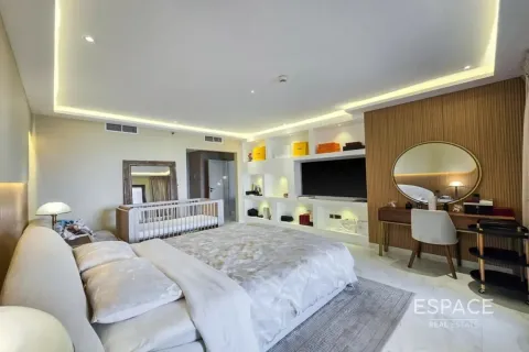 Снять в аренду квартиру в Пальме Джумейре, Дубай: 2 спальни, 177м², № 61992 - фото 3