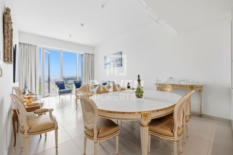 Appartement à Al Wasl, Dubai, 3 chambres, 179.58 m², № 127013