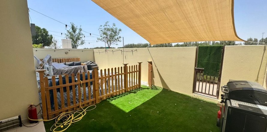 Apartamento en Dubai, 2 dormitorios, 160.4 m², № 40309