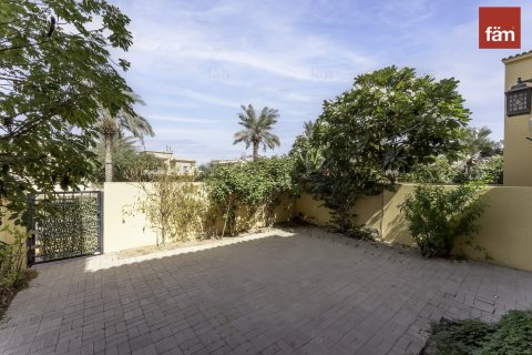 Maison de ville à Dubai, 2 chambres, 207.6 m², № 69392 - photo 11