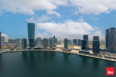 Apartment in Business Bay, Dubai 3 bedrooms, 162.5 sq.m. № 69398 - photo 2