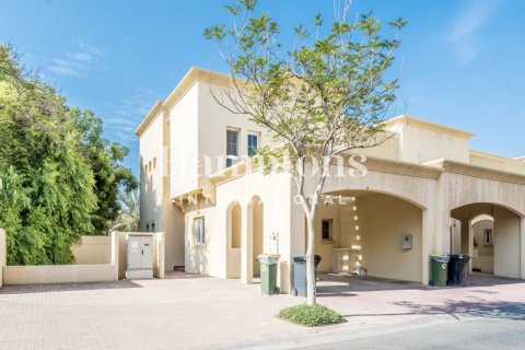 Villa in Springs 2, The Springs, Dubai 3 bedrooms, 420.85059000 sq.m. № 69326 - photo 12