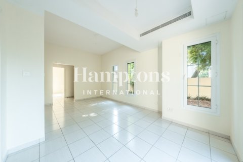 Villa in Springs 2, The Springs, Dubai 3 bedrooms, 420.85059000 sq.m. № 69326 - photo 5