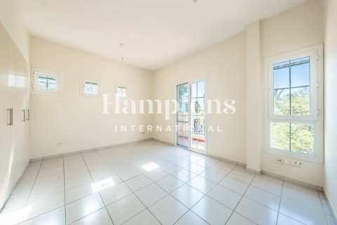 Villa in Springs 2, The Springs, Dubai 3 bedrooms, 420.85059000 sq.m. № 69326 - photo 10