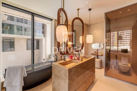 Apartment in Al Wasl, Dubai 3 bedrooms, 366.78 sq.m. № 137107 - photo 18