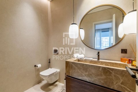 Apartment in Al Wasl, Dubai 3 bedrooms, 366.78 sq.m. № 137107 - photo 19