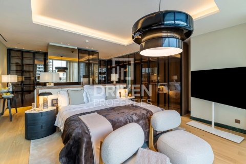 Apartment in Al Wasl, Dubai 3 bedrooms, 366.78 sq.m. № 137107 - photo 11