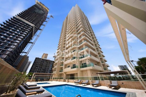 Apartment in Jumeirah Village Circle, Dubai 3 bedrooms, 221.39 sq.m. № 137108 - photo 24