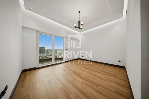 Apartment in Jumeirah Village Circle, Dubai 3 bedrooms, 221.39 sq.m. № 137108 - photo 8