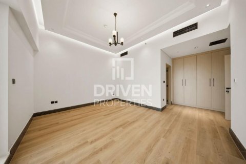 Apartment in Jumeirah Village Circle, Dubai 3 bedrooms, 221.39 sq.m. № 137108 - photo 9