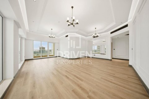 Apartment in Jumeirah Village Circle, Dubai 3 bedrooms, 221.39 sq.m. № 137108