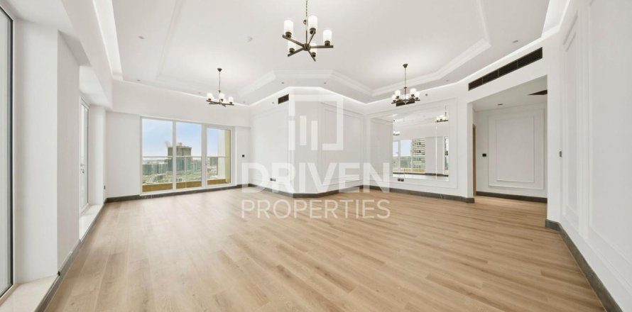Apartment in Jumeirah Village Circle, Dubai 3 bedrooms, 221.39 sq.m. № 137108