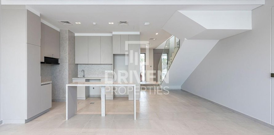 Townhouse in Mohammed Bin Rashid City, Dubai 3 bedrooms, 135.64 sq.m. № 137098
