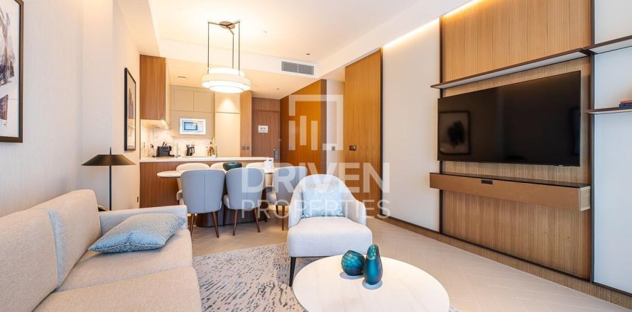 Apartment in The Address Residences Dubai Opera, Downtown Dubai (Downtown Burj Dubai), Dubai 2 bedrooms, 116.87 sq.m. № 137096