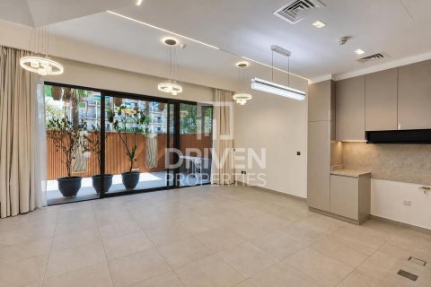 Townhouse in Mohammed Bin Rashid City, Dubai 3 bedrooms, 129.32 sq.m. № 137100 - photo 5