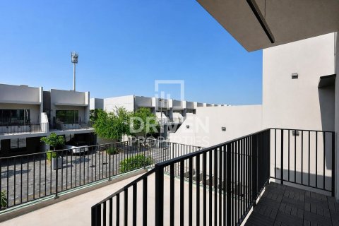 Townhouse in Mohammed Bin Rashid City, Dubai 3 bedrooms, 129.32 sq.m. № 137100 - photo 22