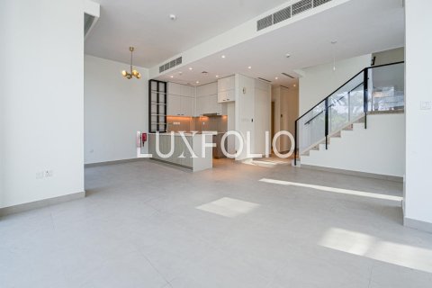 Villa in Dubai Hills Estate, Dubai 3 bedrooms, 269 sq.m. № 46420 - photo 3